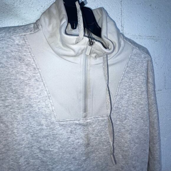 Bass Outdoor Women's  Batona French Terry Half Zip Sweatshirt grey medium - Picture 4 of 8